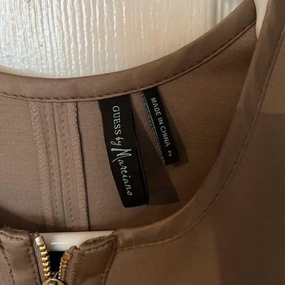 Guess dress - Picture 2 of 3